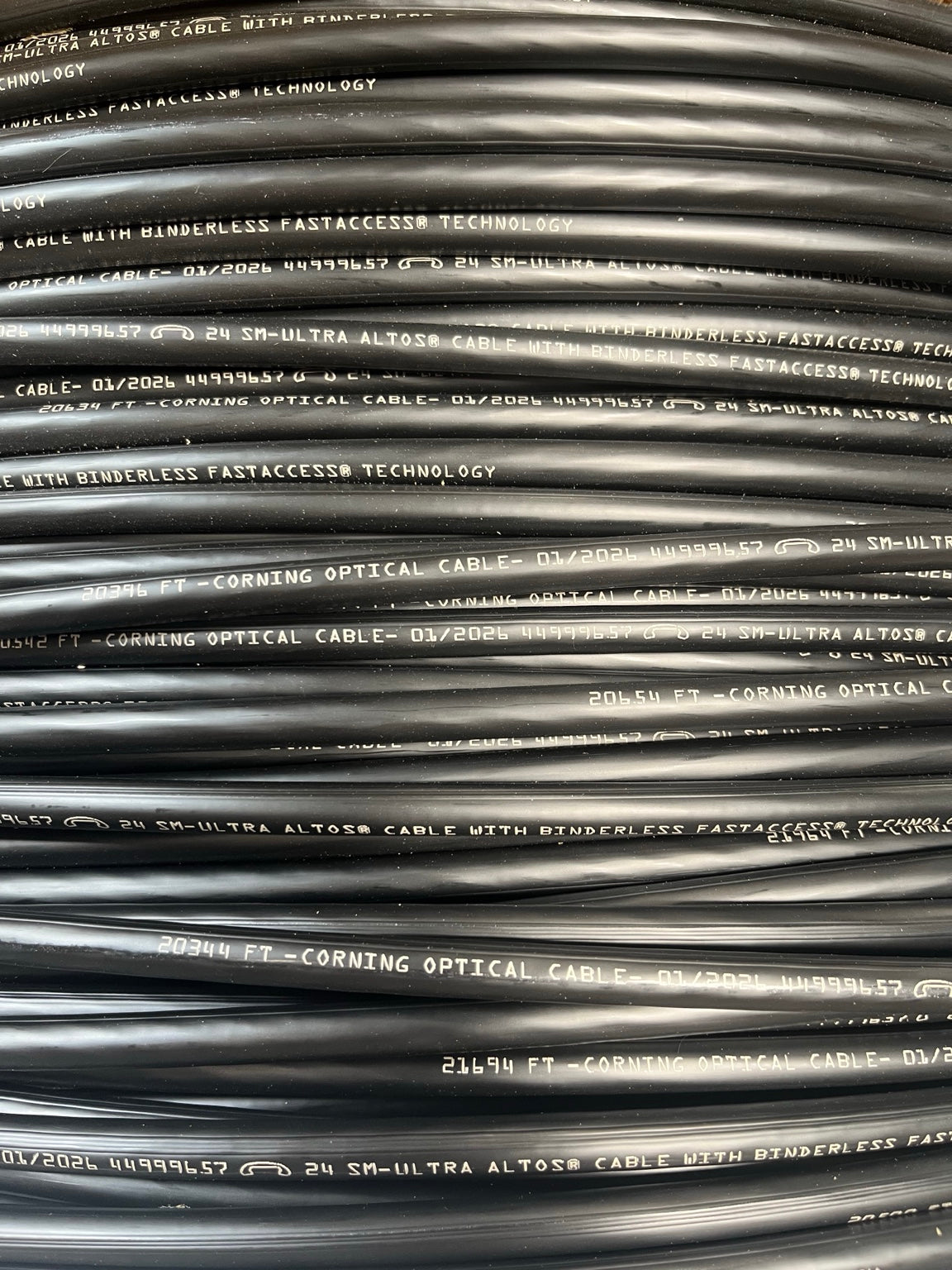 Corning: 24 Strand Singlemode Outdoor Non-Armored (SJNA) - 20,000ft