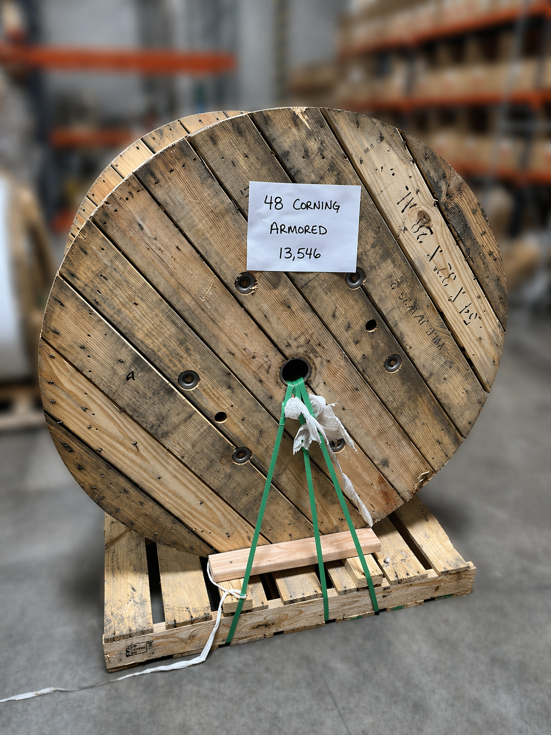 Corning: 48 Strand Singlemode Outdoor Single Jacket Single Armor (SJSA) - 13,546ft (0.55/ft)