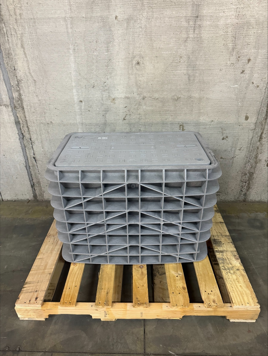 17x30x24 HDPE Vault w/ SMC Lid - Tier 15 Assembly