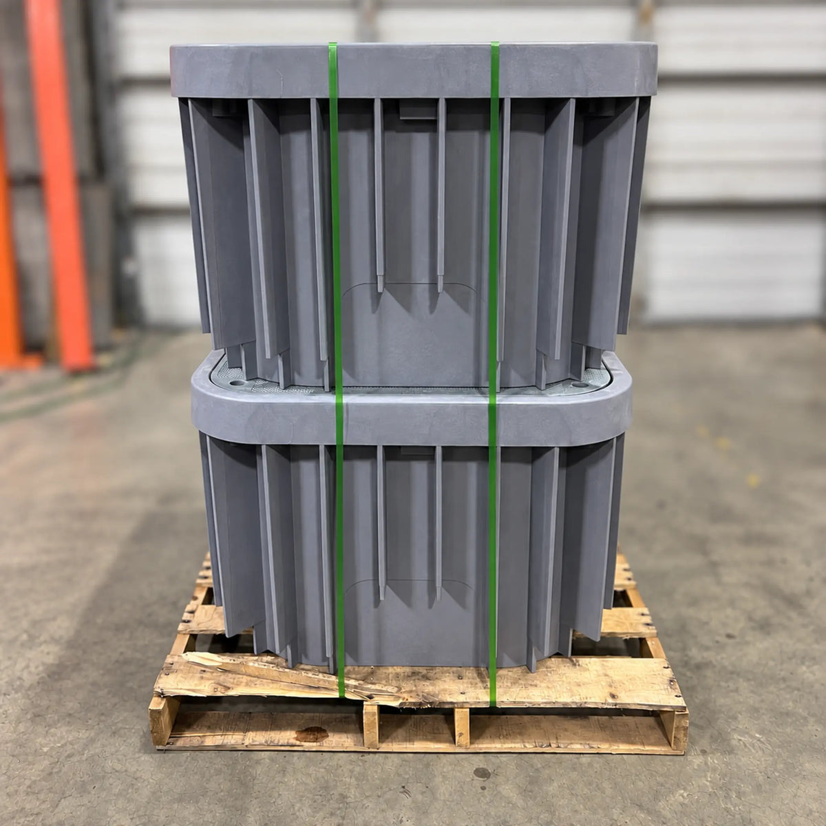 Oldcastle Duralite® 30" x 48" x 24" Tier 22 Handhole